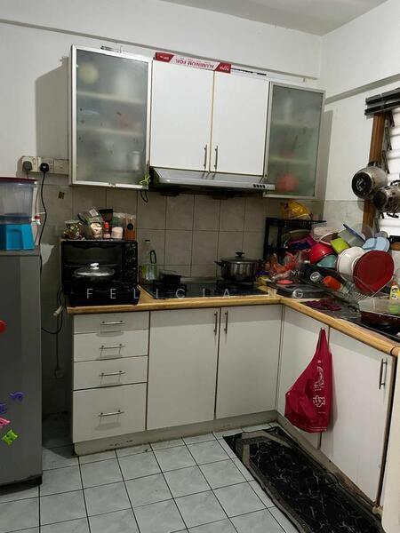 For Rent - Arena Green