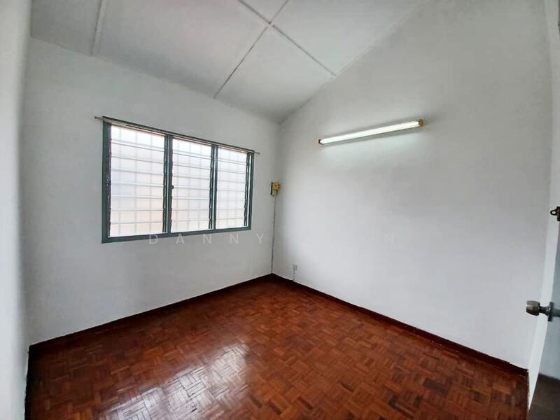 Untuk Dijual - Sri Petaling Zon M