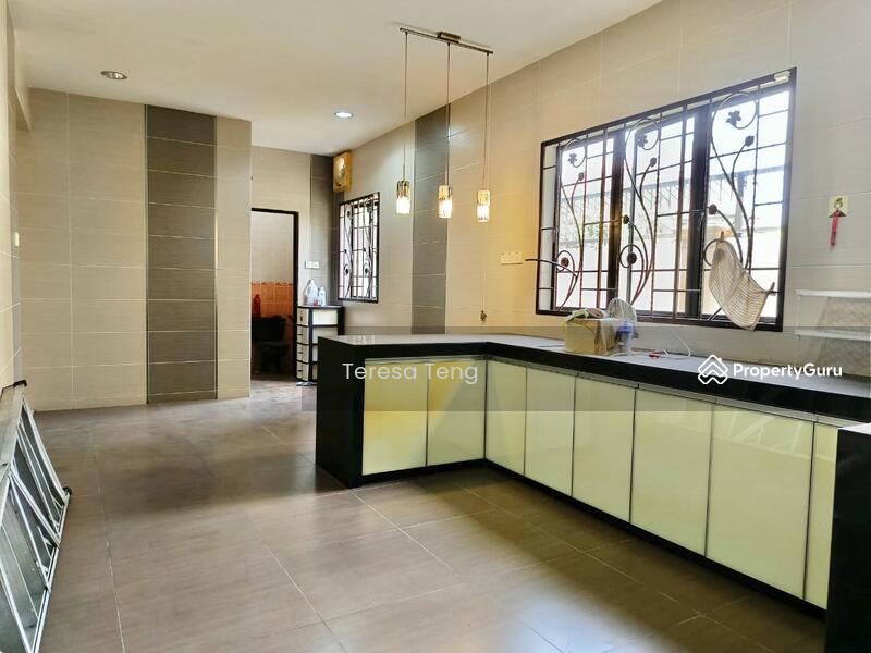 For Sale - Bandar Bukit Tinggi 2