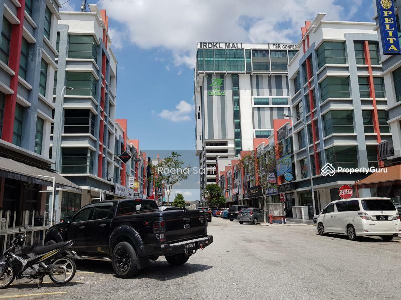 For Sale - Shop Lot 3sty Freehold at Alam Avenue Seksyen 16 Shah Alam