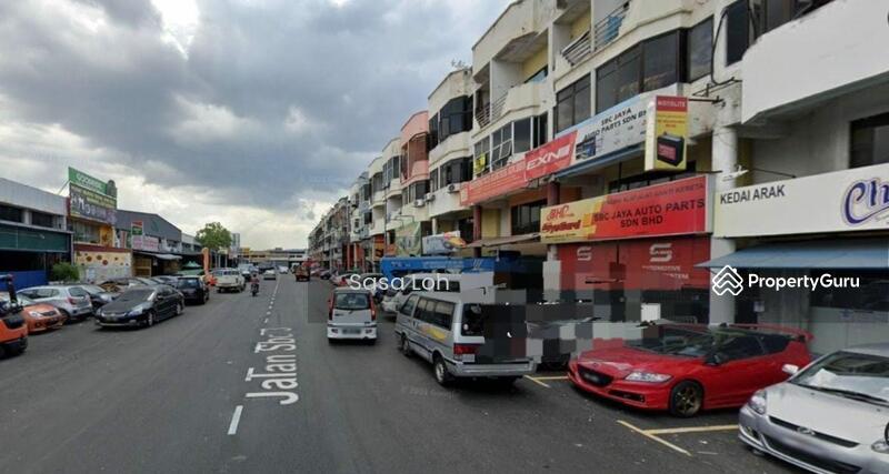 For Sale - ROI 5.4% Ground n Mezzannie Floor Shop @ Taman Sri Batu Caves For Sale