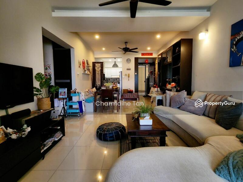 Nadia Parkhomes, Persiaran Residen, Desa Parkcity, Kuala Lumpur, 3