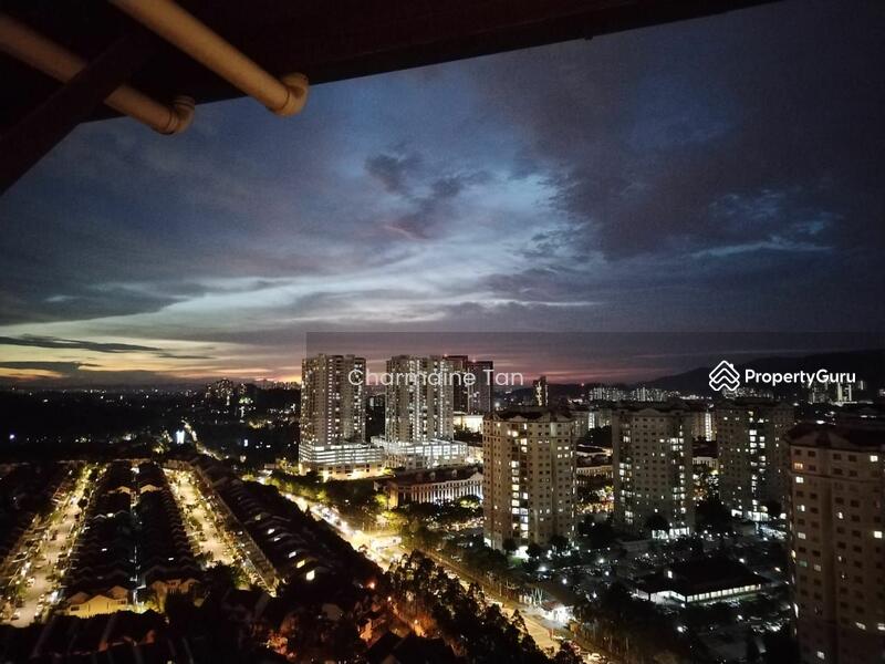 Nadia Parkhomes, Persiaran Residen, Desa Parkcity, Kuala Lumpur, 3
