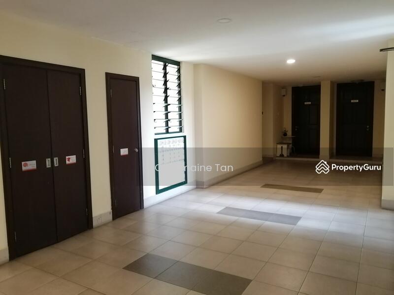 Nadia Parkhomes, Persiaran Residen, Desa Parkcity, Kuala Lumpur, 3