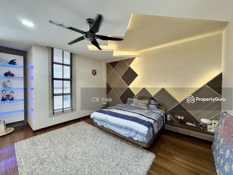 Rumah Berkembar untuk Dijual di Taman Equine (Seri Kembangan) - CK Yee - PropertyGuru.com.my