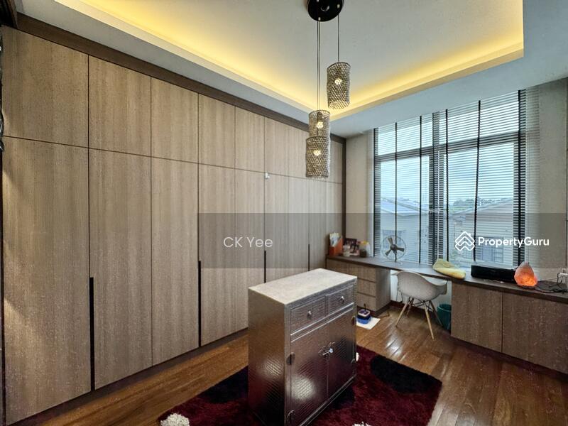 Rumah Berkembar untuk Dijual di Taman Equine (Seri Kembangan) - CK Yee - PropertyGuru.com.my
