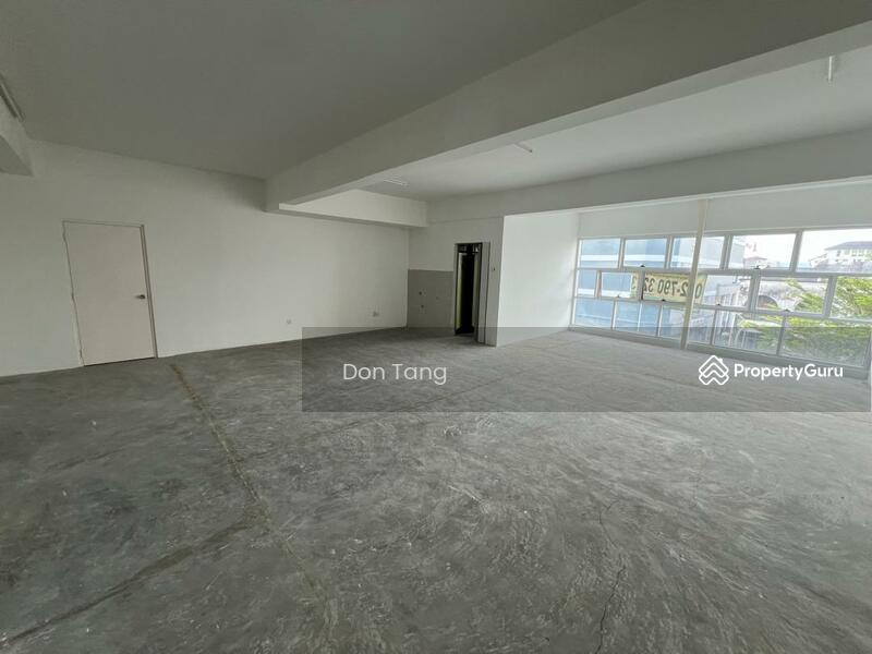 Untuk Dijual - Lot 90 Bandar Kajang The Ark