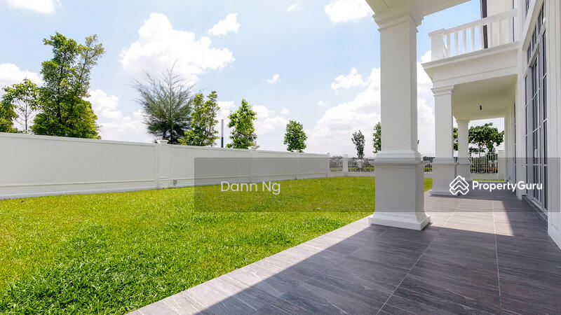 For Sale - STONERIDGE the LARGEST SiZE Bungalow 78X95 CORNER Lot 5054sf Eco Majestic Semenyih