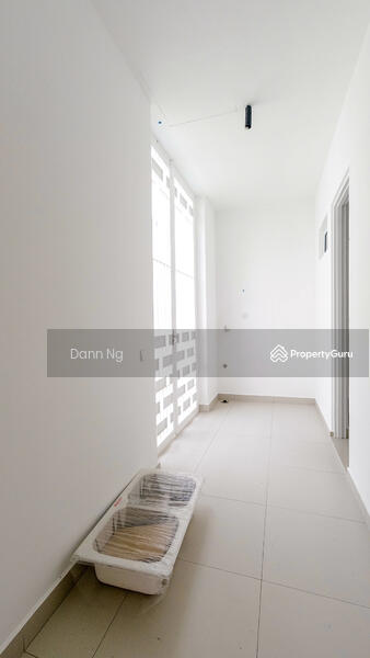 For Sale - STONERIDGE the LARGEST SiZE Bungalow 78X95 CORNER Lot 5054sf Eco Majestic Semenyih