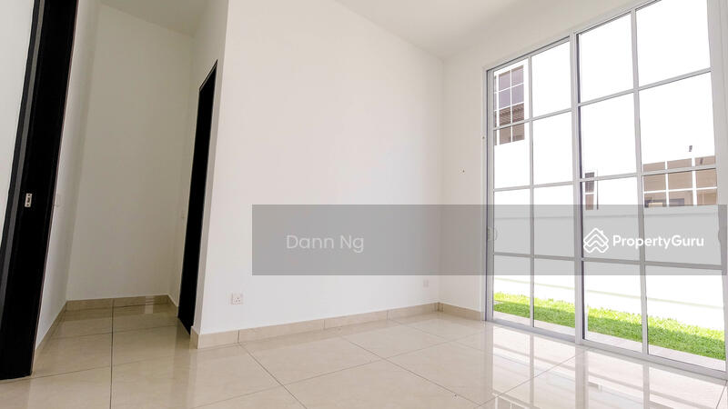 For Sale - STONERIDGE the LARGEST SiZE Bungalow 78X95 CORNER Lot 5054sf Eco Majestic Semenyih