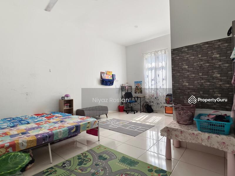 Untuk Dijual - Jalan Impiana Utama, Taman Impiana Kulai