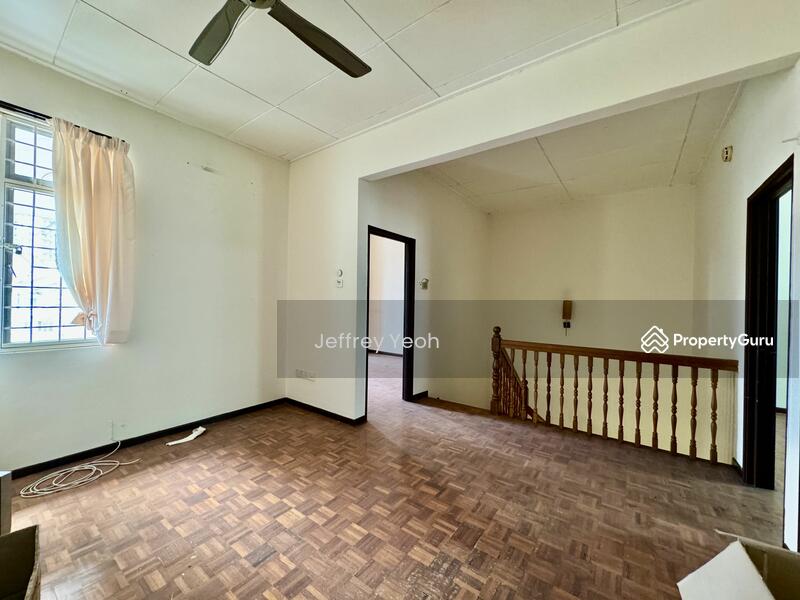 For Sale - 2/stories Terrace @ Bukit Gambier