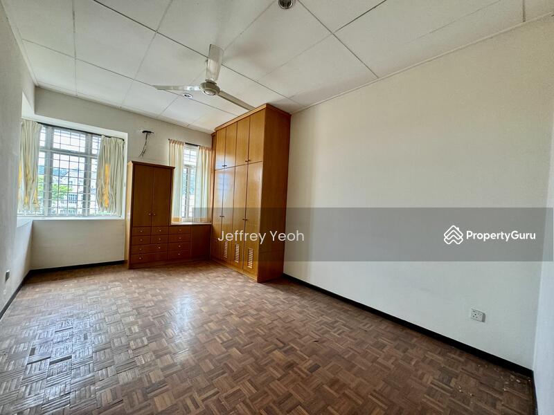For Sale - 2/stories Terrace @ Bukit Gambier