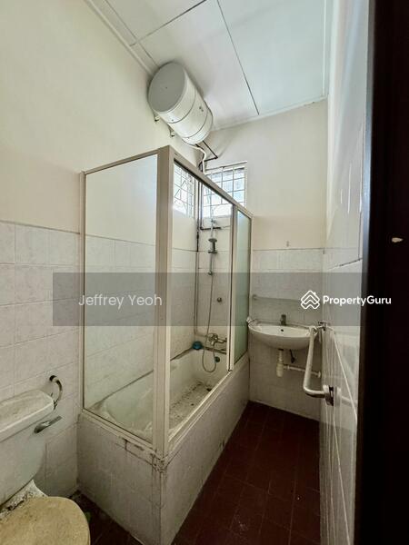 For Sale - 2/stories Terrace @ Bukit Gambier