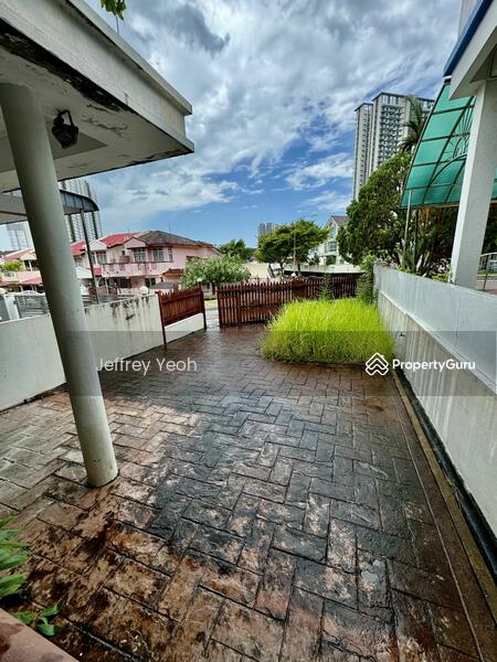 For Sale - 2/stories Terrace @ Bukit Gambier