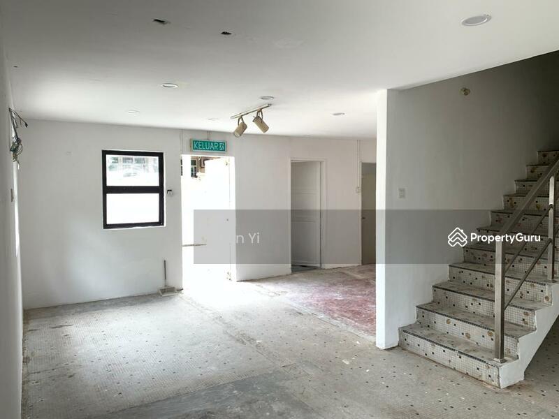 For Rent - Double Storey Semi-D at Tanjung Bungah, Penang for Rent