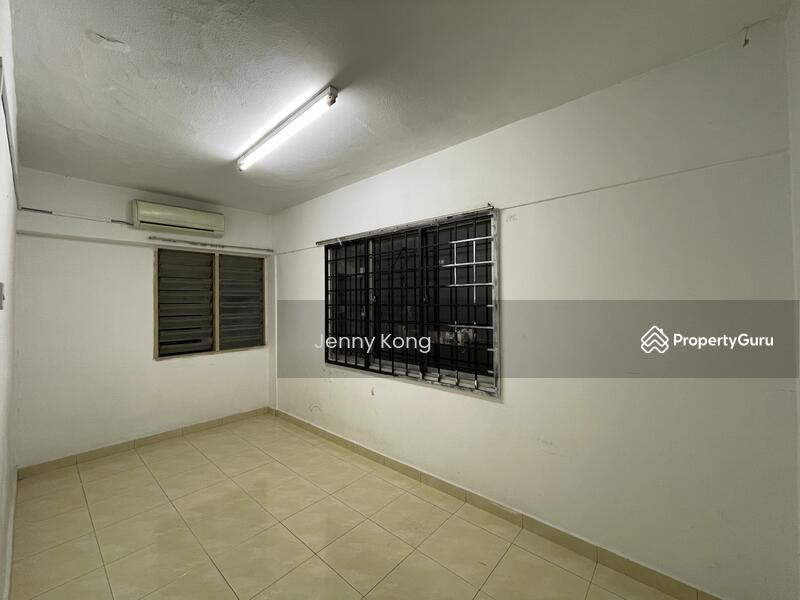 Untuk Dijual - Happy Court