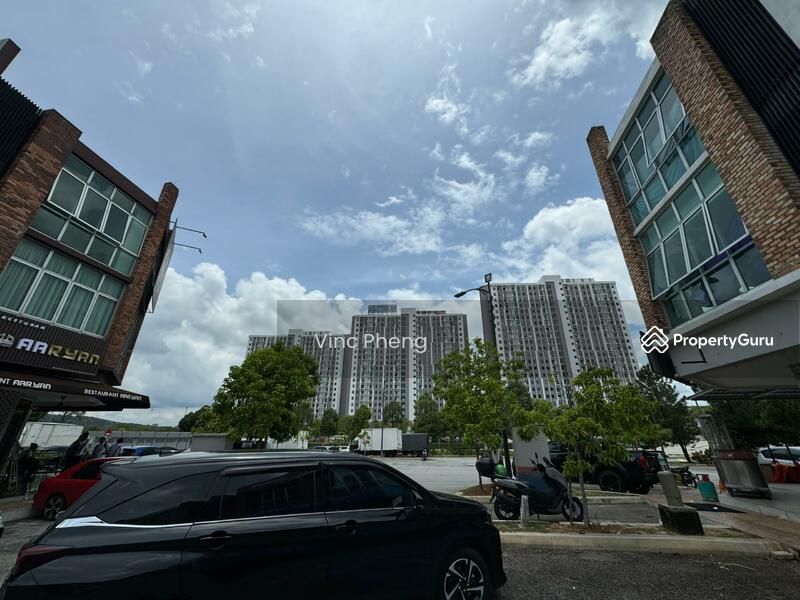 Untuk Dijual - 3 Adjoining Shoplot Jasper Square, Kota Warisan Dengkil, Selangor