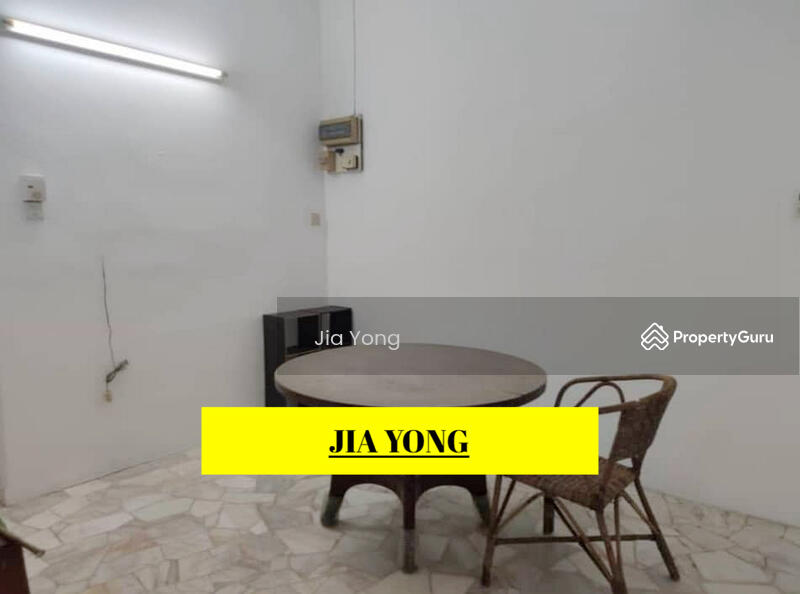 Untuk Dijual - Jelutong jalan hijau single storey terrace house