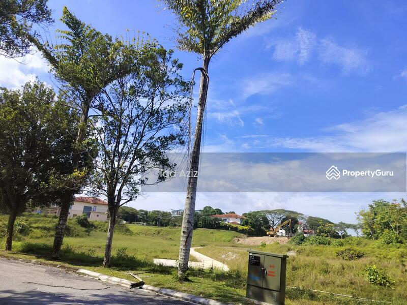 For Sale - Ledang Height Bungalow Land