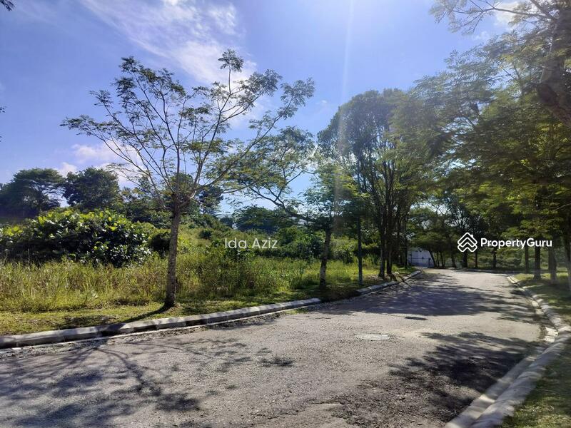 For Sale - Ledang Height Bungalow Land
