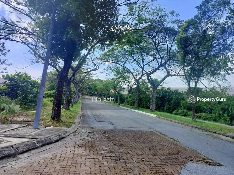 For Sale - Ledang Height Bungalow Land
