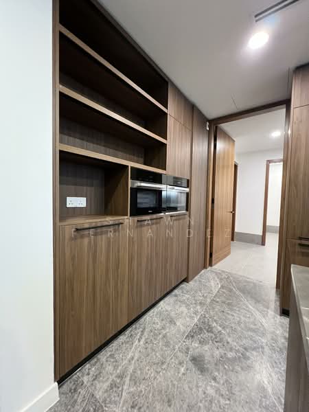 Condominium for Sale at The Peak - Shawn Fernandez - Fully fitted kitchen - PropertyGuru.com.my