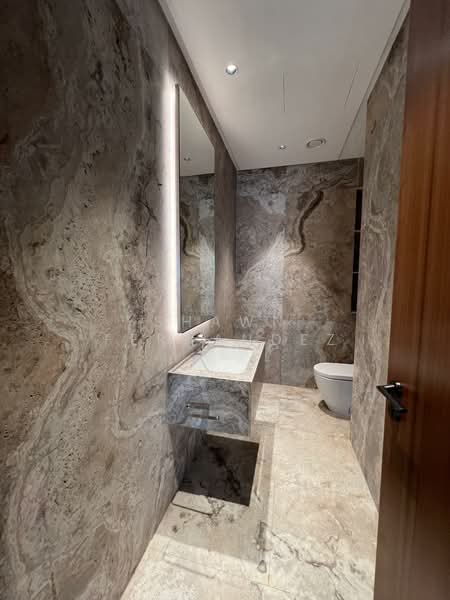 Condominium for Sale at The Peak - Shawn Fernandez - Bathroom - PropertyGuru.com.my