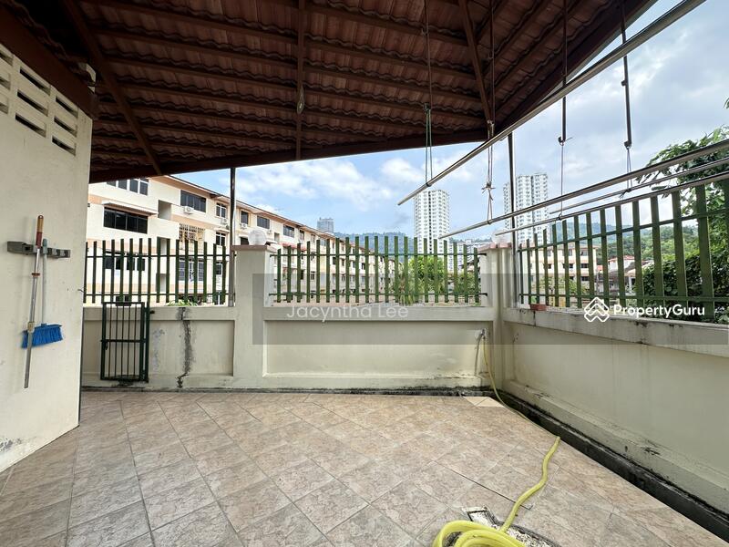 Rumah Berkembar untuk Dijual di Minden Heights (Gelugor) - Jacyntha Lee - PropertyGuru.com.my