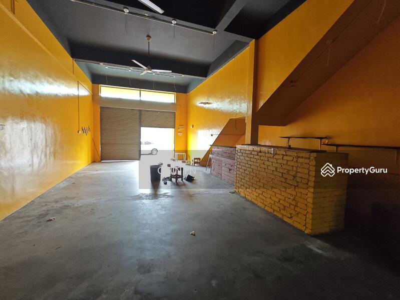 For Sale - Best ROI 3.92% Below Value 5% Face Main Road 3 Sty Shop Klebang Utama