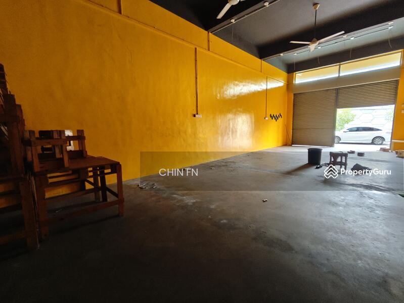 For Sale - Best ROI 3.92% Below Value 5% Face Main Road 3 Sty Shop Klebang Utama