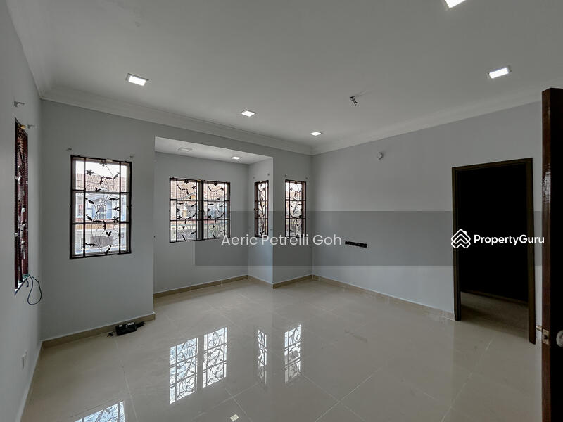 2-storey Terraced House for Sale in Bandar Puteri Klang (Klang) - Aeric Petrelli Goh - PropertyGuru.com.my