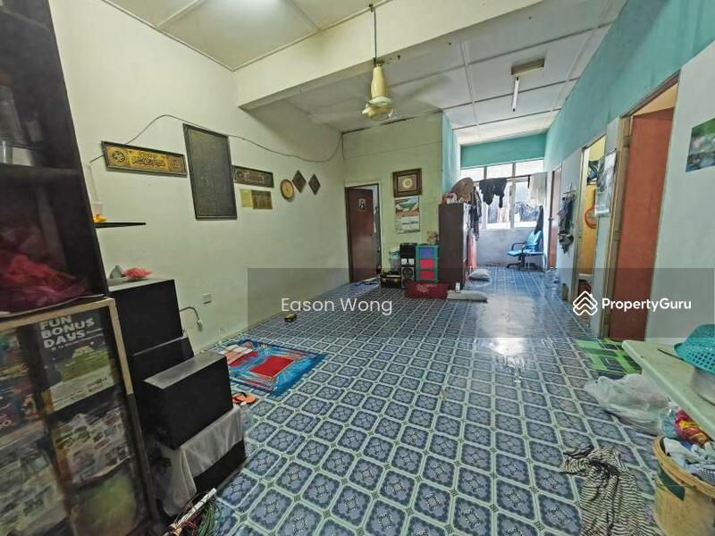 For Sale - Taman Emas