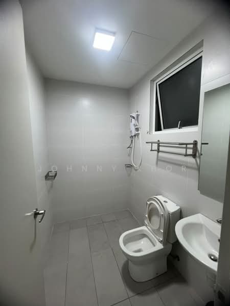 Pangsapuri untuk Disewa di Nadayu 801 - Johnny Khor - Bathroom - PropertyGuru.com.my