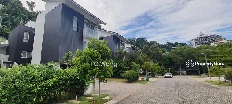 Untuk Disewa - 3 Storey Bungalow 4500 Sq Ft 6R 5B 3 Store With Lift in Sunway Rymba Hill, Kota Damansara for Rent