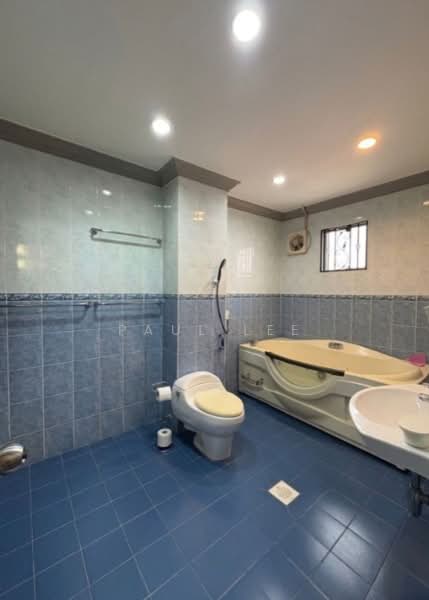 Rumah Teres 2 Tingkat untuk Dijual di Bandar Puteri Puchong (Puchong) - Paul Lee - Bathroom - PropertyGuru.com.my