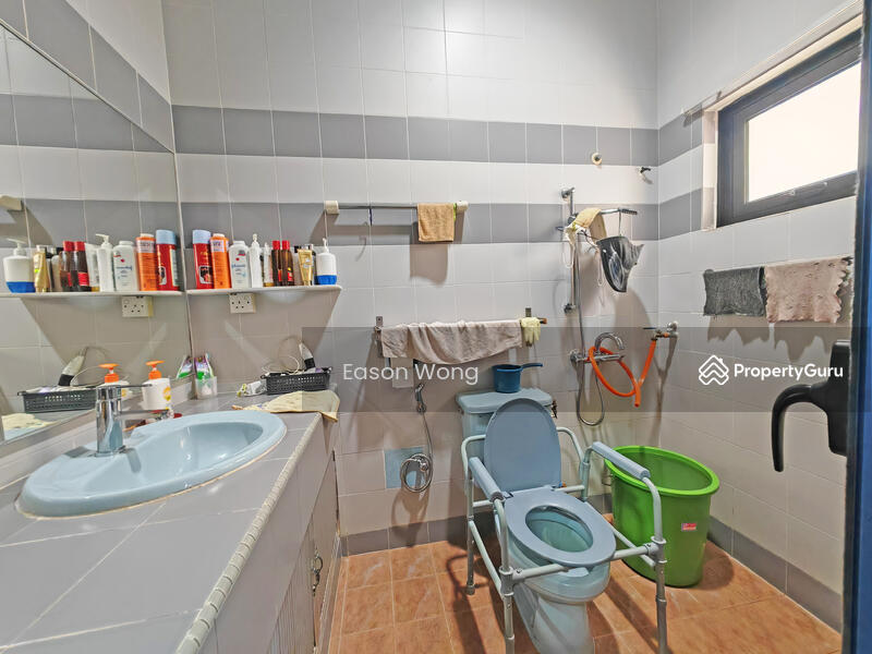 Untuk Dijual - Bandar Tun Hussein Onn