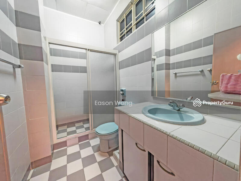 Untuk Dijual - Bandar Tun Hussein Onn