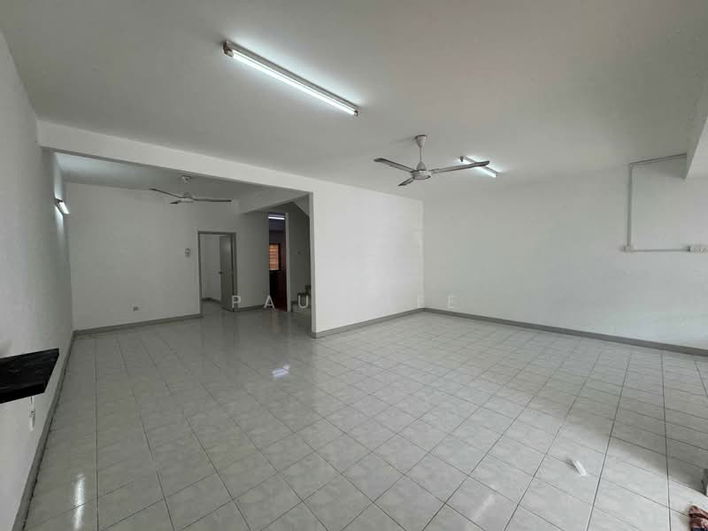 Rumah Teres 2 Tingkat untuk Dijual di Bandar Bukit Puchong 2 (Puchong) - Paul Lee - Living Room - PropertyGuru.com.my