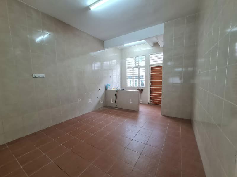Rumah Teres 2 Tingkat untuk Dijual di TAMAN PUCHONG UTAMA (Puchong) - Paul Lee - Kitchen - PropertyGuru.com.my