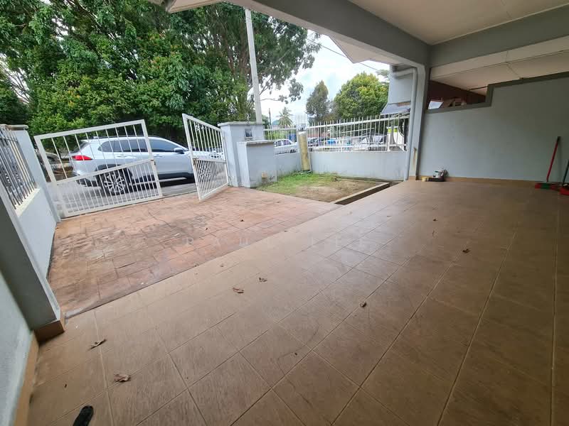 Rumah Teres 2 Tingkat untuk Dijual di TAMAN PUCHONG UTAMA (Puchong) - Paul Lee - Exterior - PropertyGuru.com.my