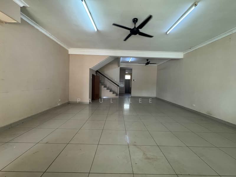 Rumah Teres 2 Tingkat untuk Dijual di TAMAN PUCHONG UTAMA (Puchong) - Paul Lee - Living Room - PropertyGuru.com.my