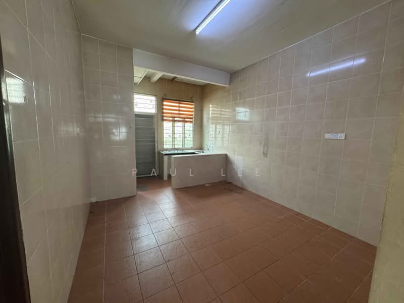 Rumah Teres 2 Tingkat untuk Dijual di TAMAN PUCHONG UTAMA (Puchong) - Paul Lee - Kitchen - PropertyGuru.com.my