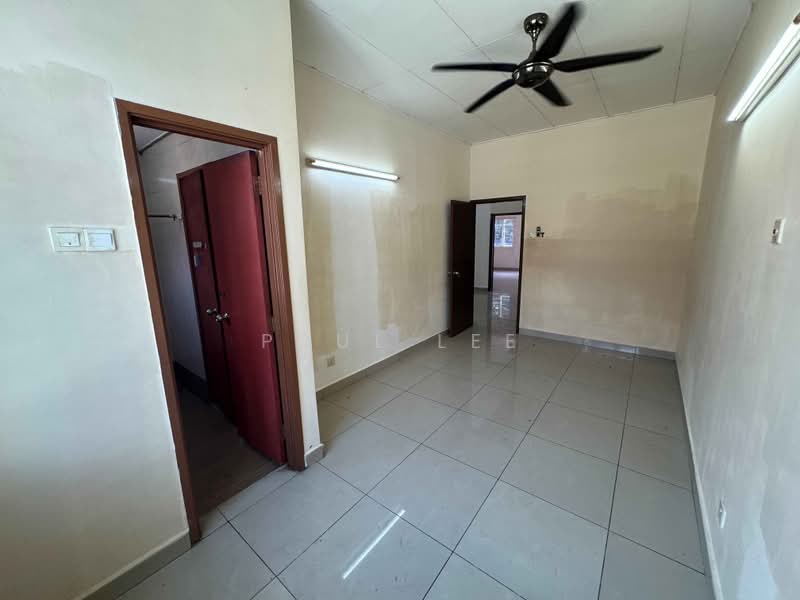 Rumah Teres 2 Tingkat untuk Dijual di TAMAN PUCHONG UTAMA (Puchong) - Paul Lee - Interior - PropertyGuru.com.my