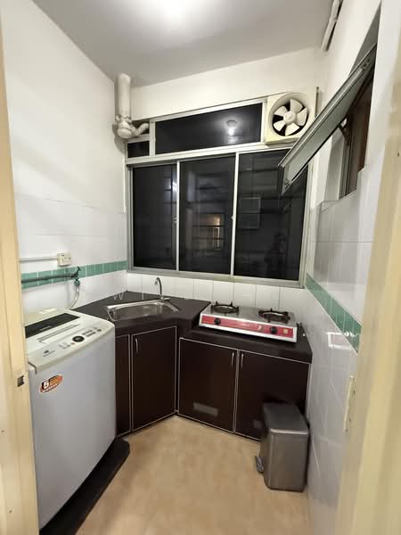 Condominium for Rent at Metropolitan Square Service Residence - Will Lee - Kitchen - PropertyGuru.com.my