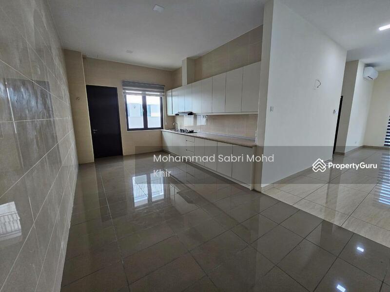 Ground floor: Kitchen area. 