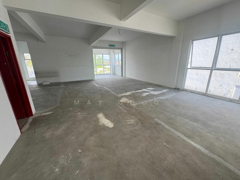 For Rent - 3 storey commercial shop lot@alma gallery impian