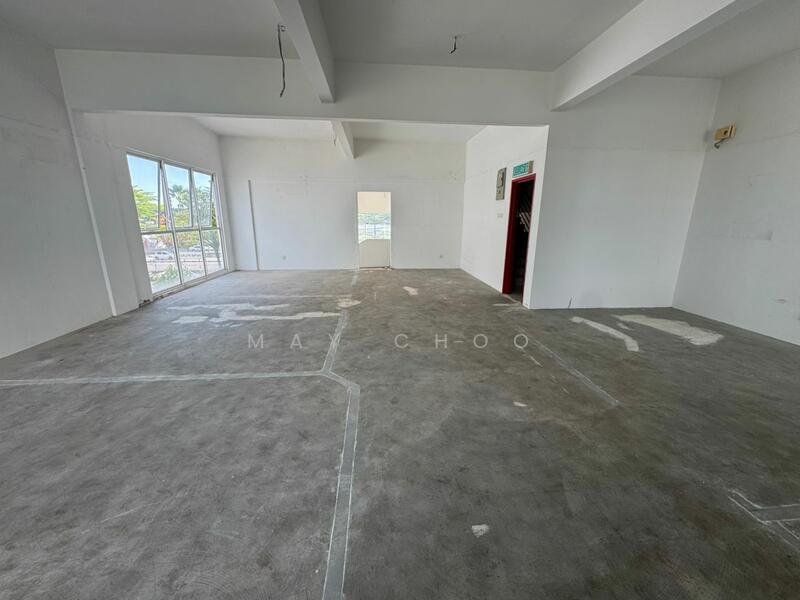 For Rent - 3 storey commercial shop lot@alma gallery impian