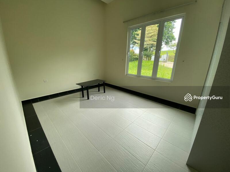 Rumah Banglo untuk Dijual di Leisure Farm (Gelang Patah) - Deric Ng - PropertyGuru.com.my