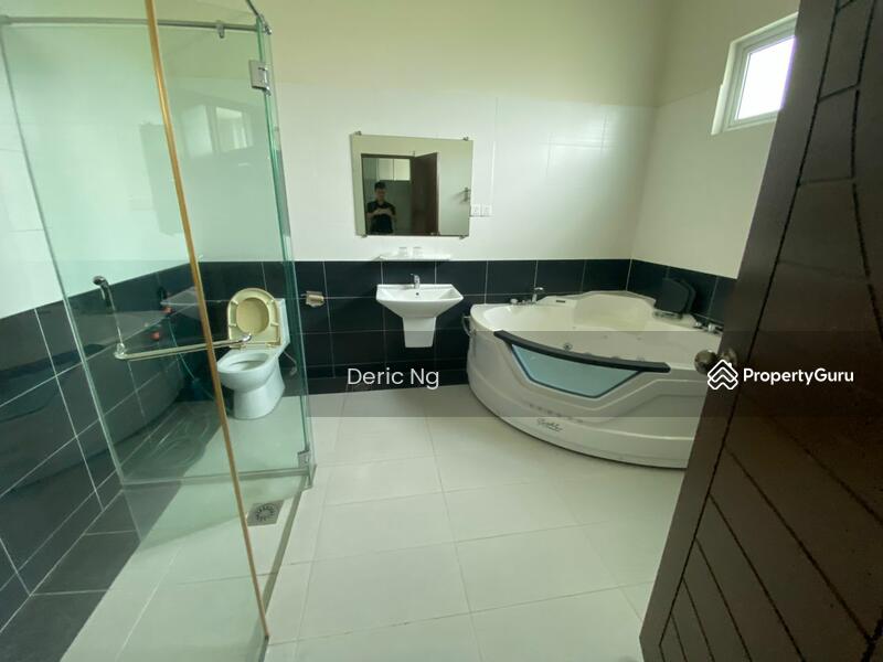 Rumah Banglo untuk Dijual di Leisure Farm (Gelang Patah) - Deric Ng - PropertyGuru.com.my